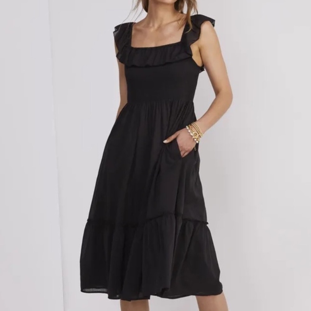NWT Vineyard Vines Black Midi smocked Dress size XS in jet black